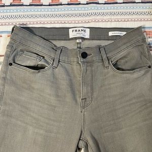 Frame Le Skinny de Jeanne- grey skinny jeans size 28
